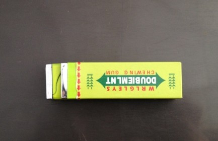 玉樹機(jī)場(chǎng)X射線安檢機(jī)掃描口香糖式打火機(jī)令乘客感嘆[圖]