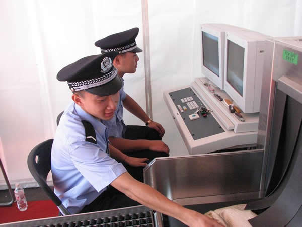 X光安檢機,公安機關安檢好幫手.jpg X光安檢機,公安機關安檢好幫手.jpg